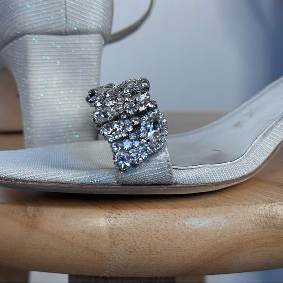 Badgley Mischka Silver Crystal Block Heel Sandals 10 Wedding Evening Bridal Shoe - Picture 8 of 9